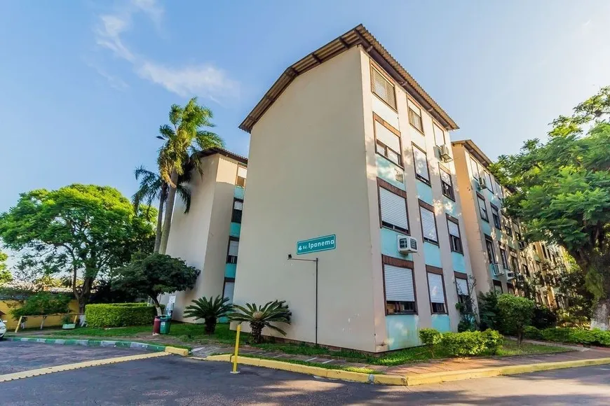 Foto 1 de Apartamento com 3 Quartos à venda, 67m² em Cavalhada, Porto Alegre