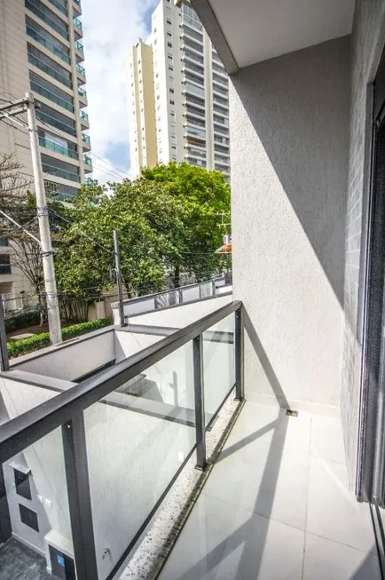 Foto 1 de Sobrado com 3 Quartos à venda, 110m² em Jardim Avelino, São Paulo