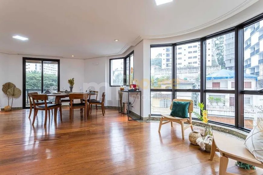 Foto 1 de Apartamento com 3 Quartos à venda, 169m² em Jardim Das Bandeiras, São Paulo