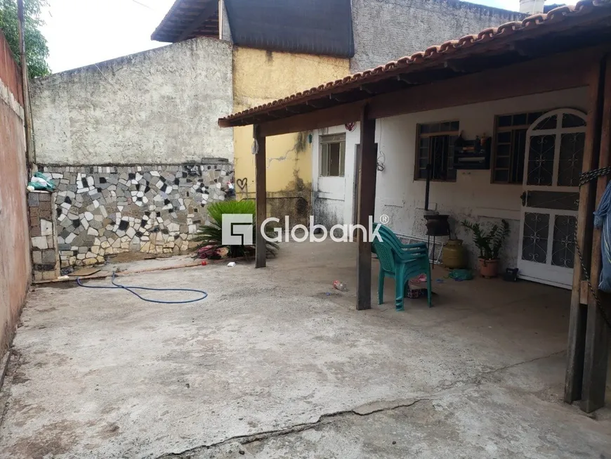 Foto 1 de Casa com 3 Quartos à venda, 90m² em Eldorado, Montes Claros