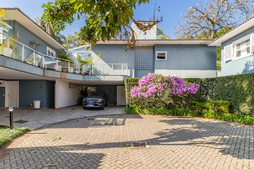 Foto 1 de Casa de Condomínio com 4 Quartos à venda, 251m² em Alto Da Boa Vista, São Paulo