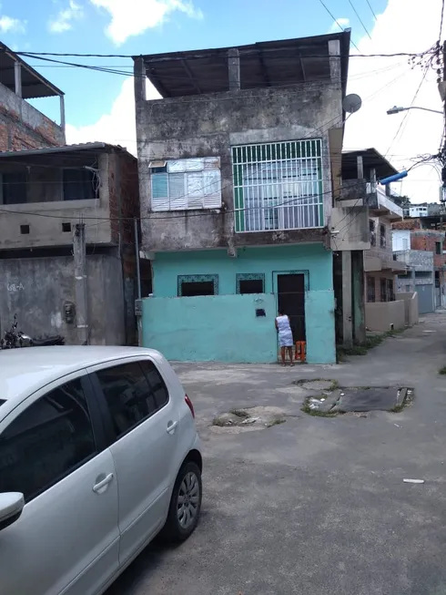 Foto 1 de Casa com 4 Quartos à venda, 120m² em Curuzu, Salvador