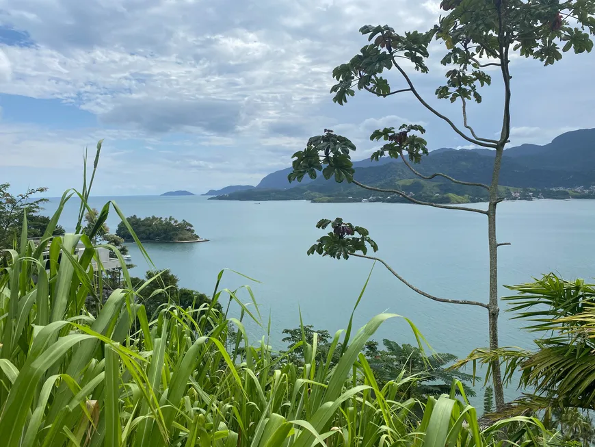 Foto 1 de Lote/Terreno à venda em Piuva, Ilhabela