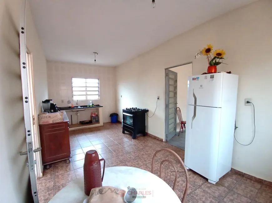 Foto 1 de Casa com 2 Quartos à venda, 132m² em Vila Dias, Mogi Mirim