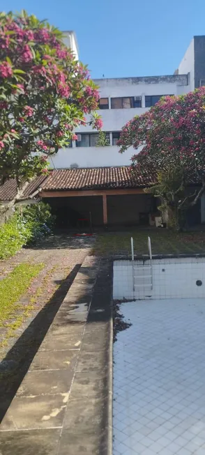 Foto 1 de Lote/Terreno à venda, 200m² em Barra da Tijuca, Rio de Janeiro