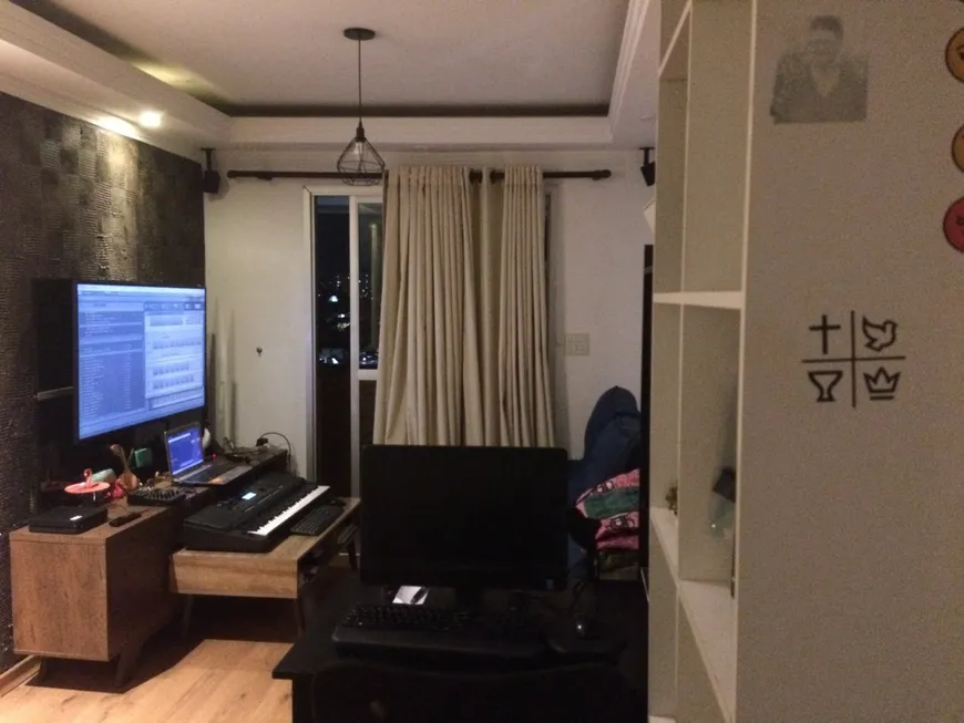 Foto 1 de Apartamento com 2 Quartos à venda, 52m² em Jardim Umarizal, São Paulo