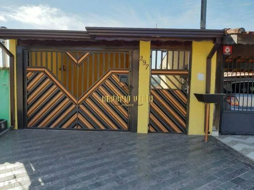 Foto 1 de Sobrado com 3 Quartos à venda, 90m² em Pouso Alegre, Ribeirão Pires