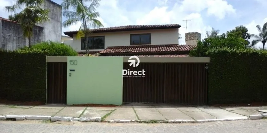 Foto 1 de Casa com 6 Quartos à venda, 252m² em Poço, Recife