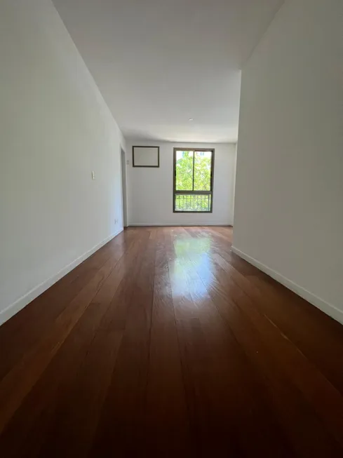 Foto 1 de Apartamento com 4 Quartos à venda, 169m² em Barra da Tijuca, Rio de Janeiro