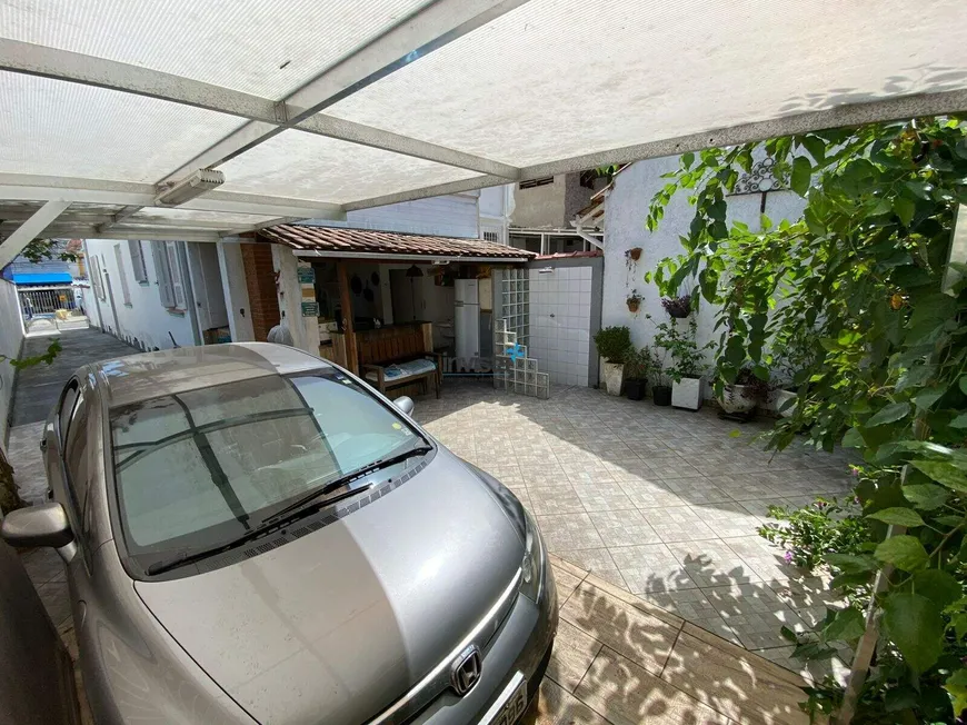 Foto 1 de Casa com 3 Quartos à venda, 209m² em Boqueirão, Santos