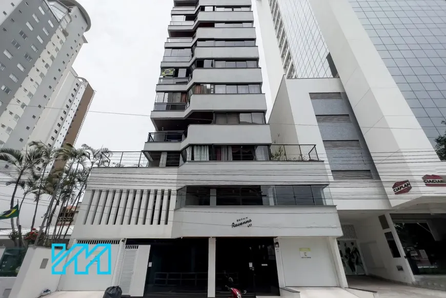 Foto 1 de Apartamento com 2 Quartos à venda, 94m² em Centro, Balneário Camboriú