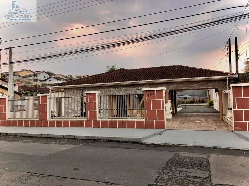 Foto 1 de Casa com 4 Quartos à venda, 152m² em Floresta, Joinville