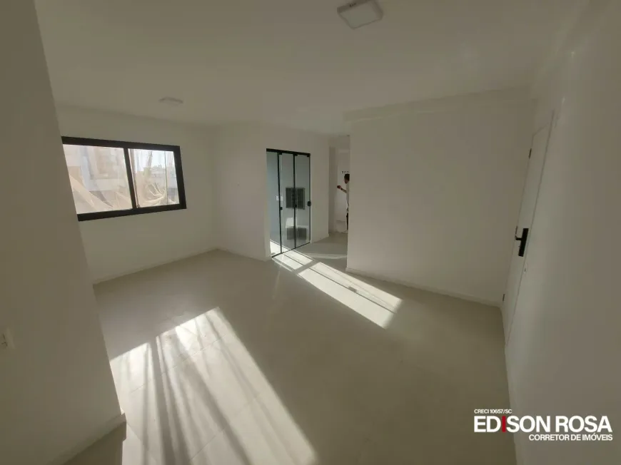 Foto 1 de Apartamento com 2 Quartos à venda, 76m² em Estreito, Florianópolis