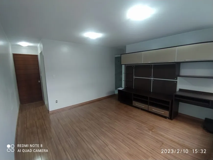 Foto 1 de Apartamento com 3 Quartos para alugar, 70m² em Taguatinga Norte, Brasília