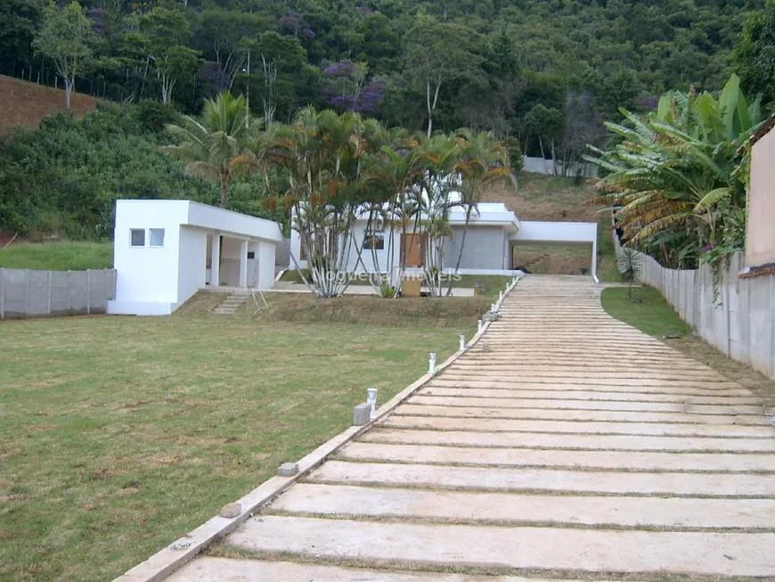 Foto 1 de Casa de Condomínio com 4 Quartos à venda, 500m² em Parque Jardim da Serra, Juiz de Fora