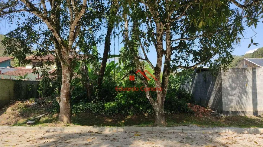 Foto 1 de Lote/Terreno à venda, 360m² em Massaguaçu, Caraguatatuba