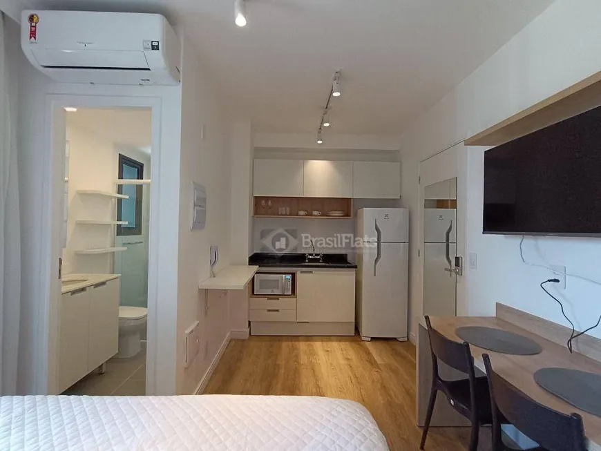 Foto 1 de Flat com 1 Quarto para alugar, 22m² em Vila Madalena, São Paulo