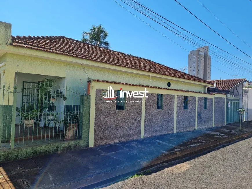 Foto 1 de Casa com 3 Quartos à venda, 320m² em Santa Marta, Uberaba