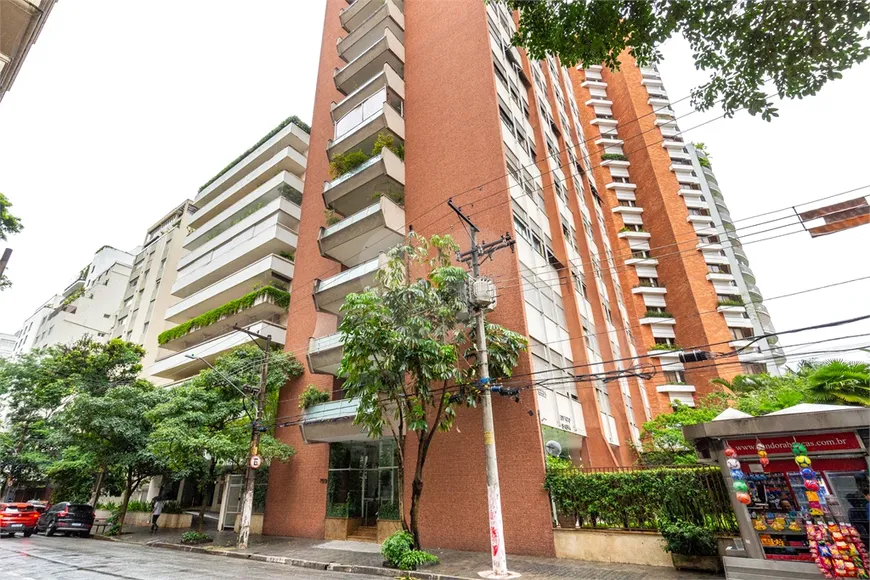 Foto 1 de Apartamento com 3 Quartos à venda, 290m² em Jardim América, São Paulo