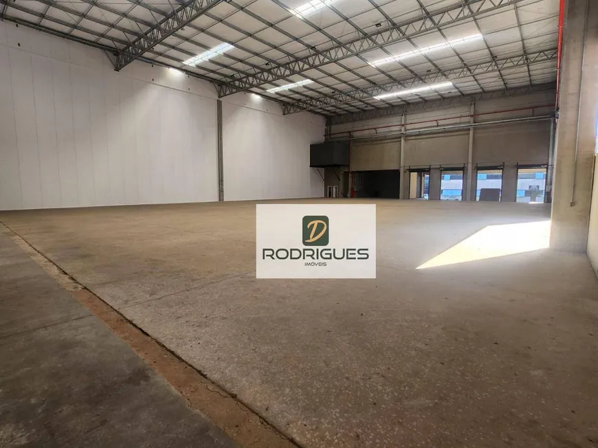 Foto 1 de Galpão/Depósito/Armazém para alugar, 3700m² em Cooperativa, São Bernardo do Campo