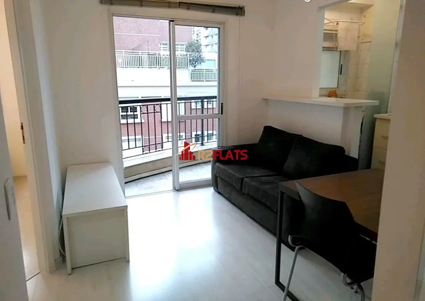 Foto 1 de Flat com 1 Quarto para alugar, 42m² em Vila Nova Conceição, São Paulo