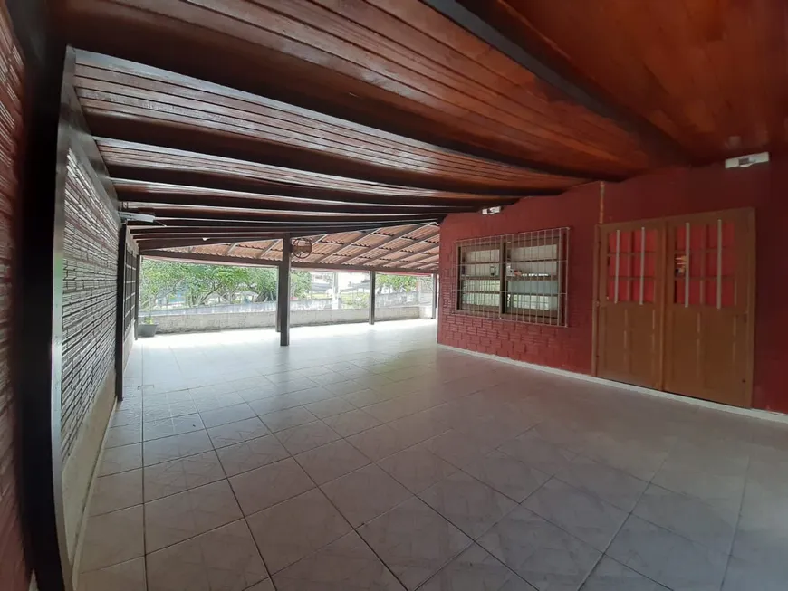 Foto 1 de Lote/Terreno à venda, 120m² em Ponta de Baixo, São José