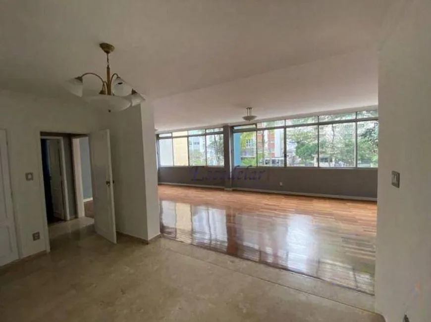 Foto 1 de Apartamento com 3 Quartos à venda, 280m² em Higienópolis, São Paulo