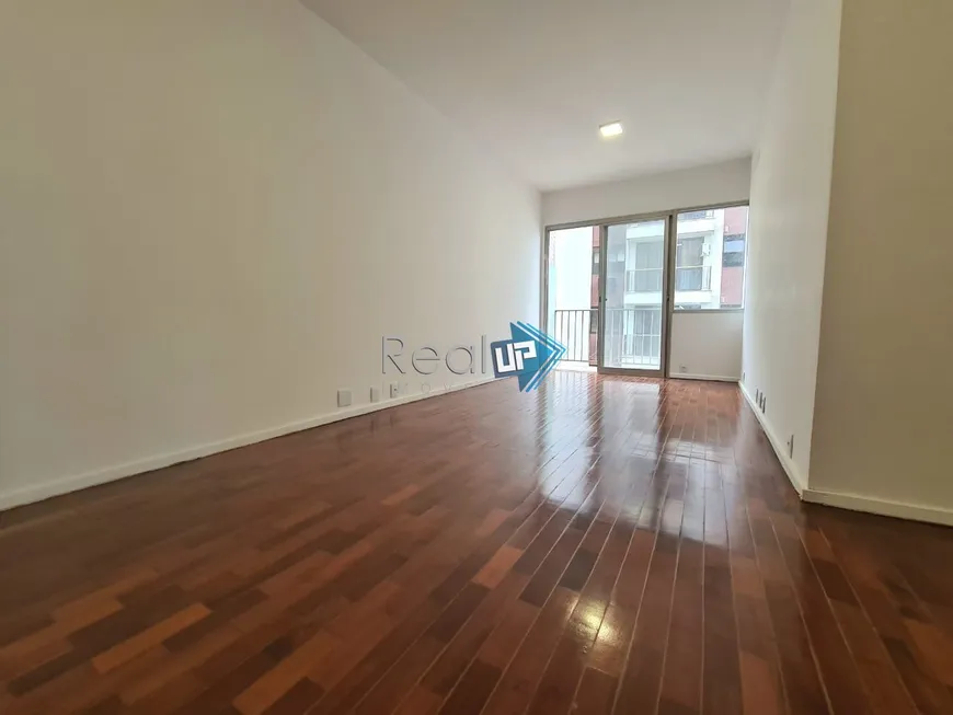 Foto 1 de Apartamento com 3 Quartos à venda, 83m² em Copacabana, Rio de Janeiro