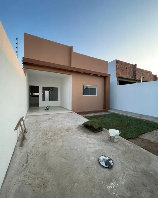 Foto 1 de Casa com 2 Quartos à venda, 84m² em Brasília, Feira de Santana