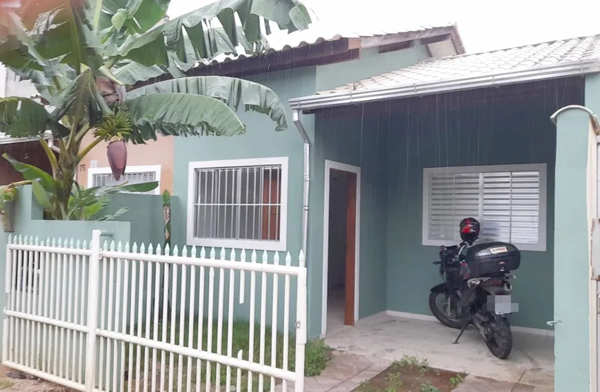 Foto 1 de Casa com 2 Quartos à venda, 45m² em São João do Rio Vermelho, Florianópolis