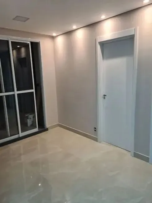 Foto 1 de Apartamento com 2 Quartos à venda, 36m² em Lapa, São Paulo