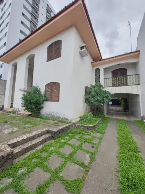 Foto 1 de Casa com 4 Quartos à venda, 451m² em Barro, Recife