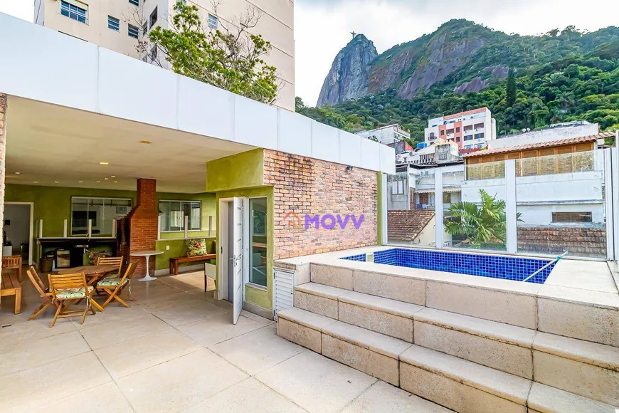 Foto 1 de Casa com 4 Quartos à venda, 595m² em Humaitá, Rio de Janeiro