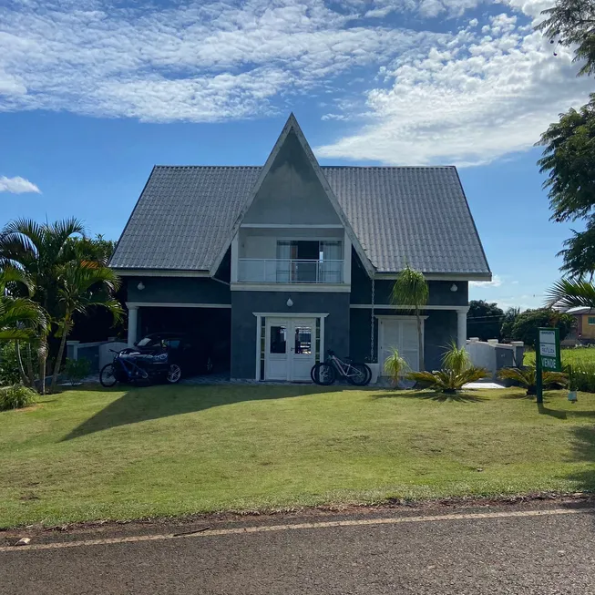 Foto 1 de Casa de Condomínio com 6 Quartos à venda, 188m² em Jardim Ninho Verde II, Pardinho