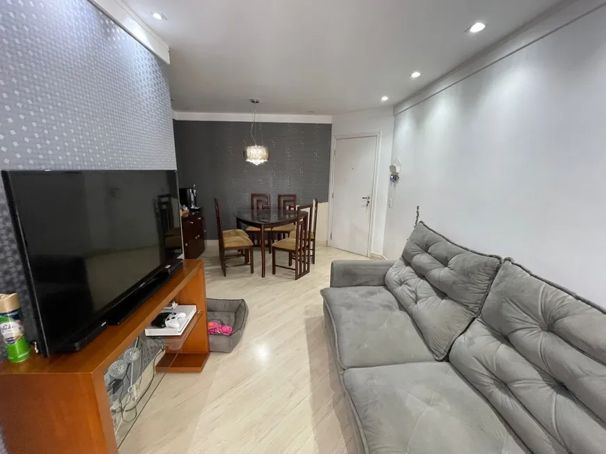 Foto 1 de Apartamento com 3 Quartos à venda, 72m² em Vila Gomes Cardim, São Paulo