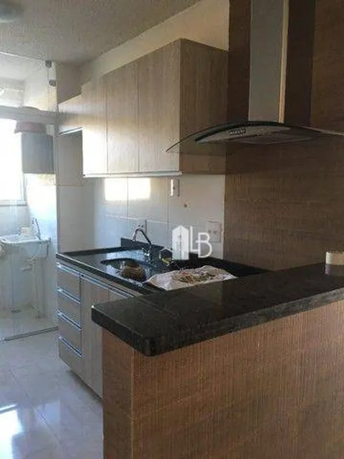 Foto 1 de Apartamento com 3 Quartos à venda, 61m² em Mansorur, Uberlândia