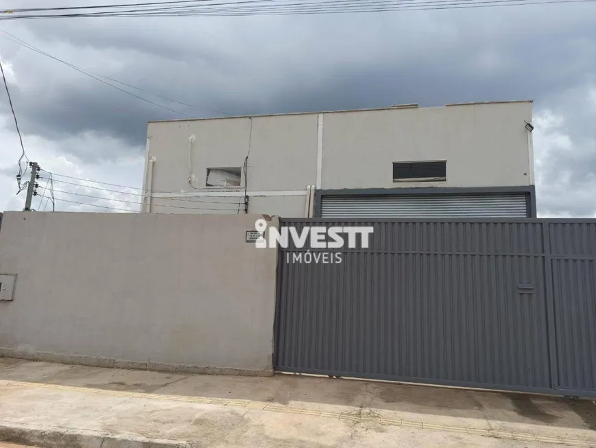 Foto 1 de Galpão/Depósito/Armazém para alugar, 300m² em Setor Garavelo, Goiânia