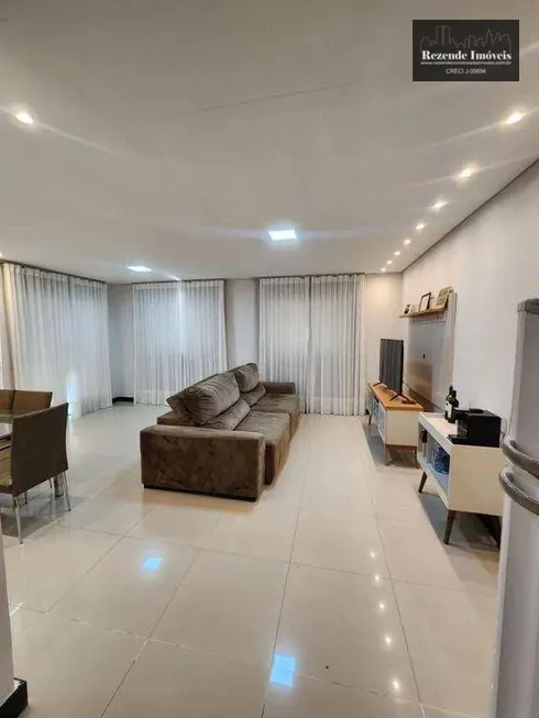 Foto 1 de Casa com 2 Quartos à venda, 90m² em Augusta, Curitiba