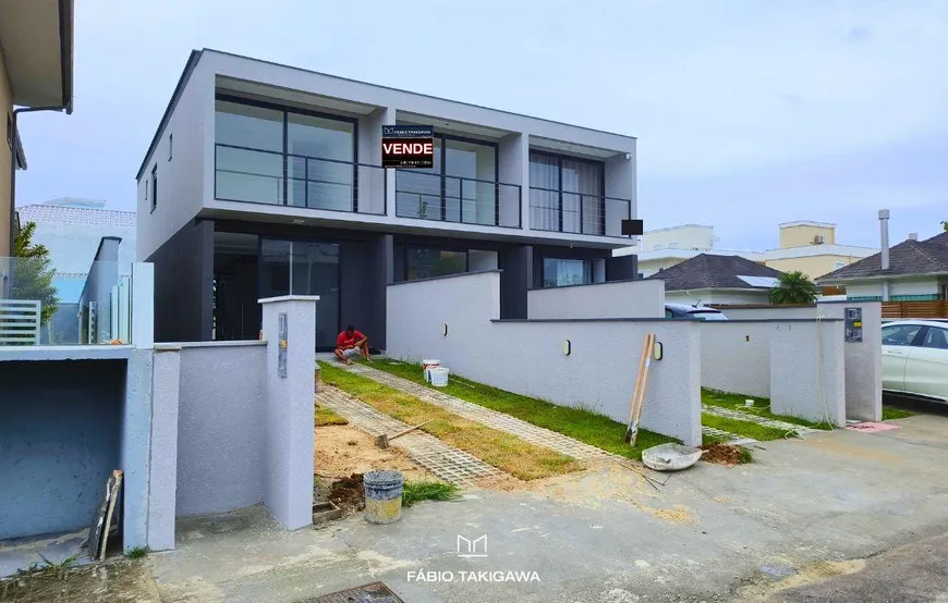 Foto 1 de Casa com 2 Quartos à venda, 115m² em Cachoeira do Bom Jesus, Florianópolis