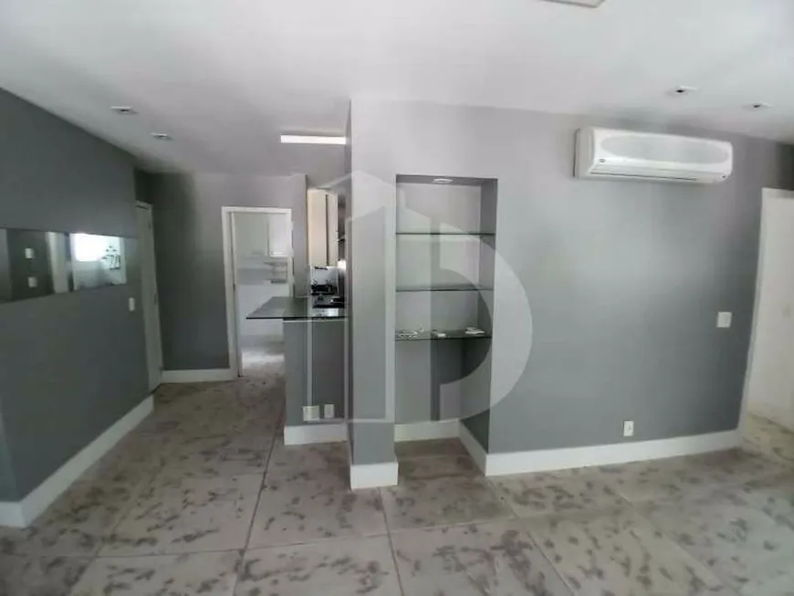 Foto 1 de Apartamento com 1 Quarto à venda, 74m² em Lagoa, Rio de Janeiro