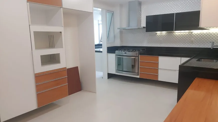 Foto 1 de Apartamento com 3 Quartos à venda, 123m² em Bento Ferreira, Vitória