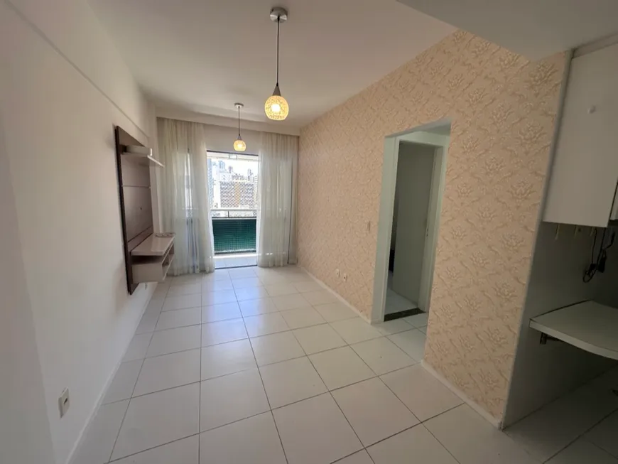 Foto 1 de Apartamento com 1 Quarto para alugar, 40m² em Pituba, Salvador