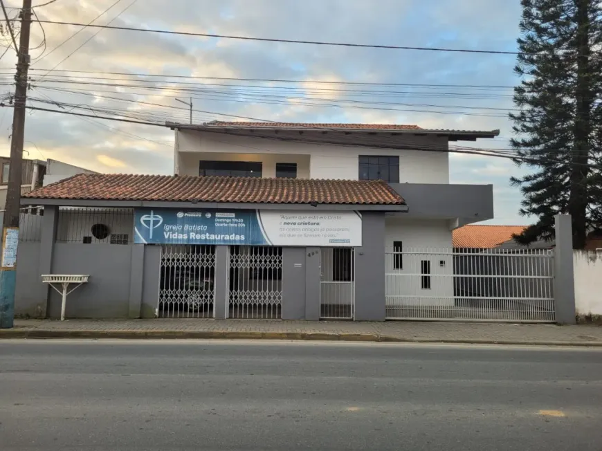 Foto 1 de Sobrado com 6 Quartos à venda, 451m² em Meia Praia, Navegantes