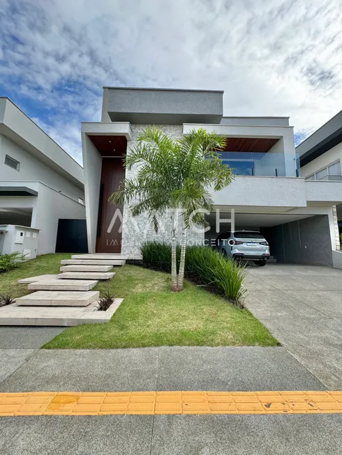 Foto 1 de Casa de Condomínio com 5 Quartos à venda, 350m² em Jardins Valencia, Goiânia