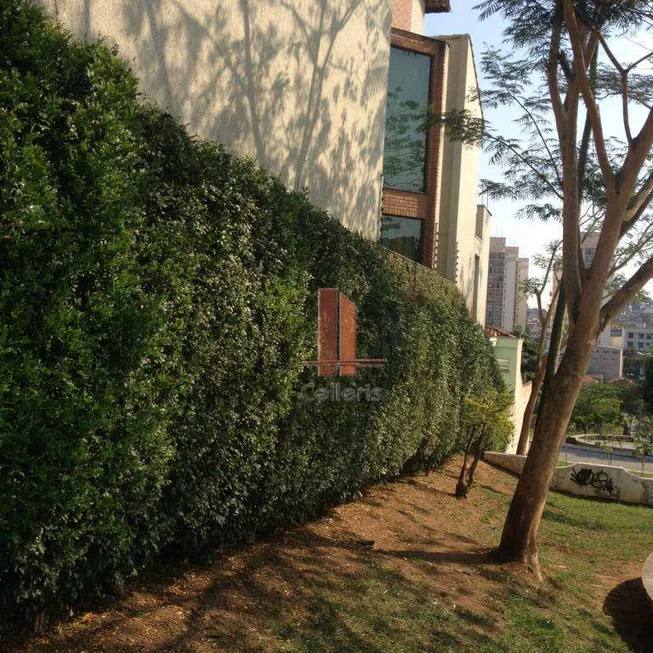 Foto 1 de Sobrado com 3 Quartos à venda, 240m² em Jardim Piqueroby, São Paulo