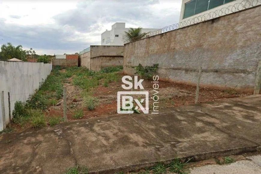 Foto 1 de Lote/Terreno à venda, 480m² em Cidade Jardim, Uberlândia