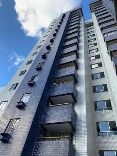 Foto 1 de Apartamento com 2 Quartos à venda, 67m² em Aflitos, Recife