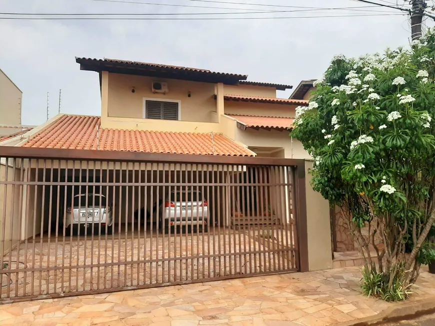 Foto 1 de Casa com 3 Quartos à venda, 457m² em Universitario, São José do Rio Preto