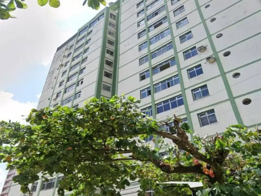 Foto 1 de Apartamento com 3 Quartos para alugar, 100m² em Batista Campos, Belém