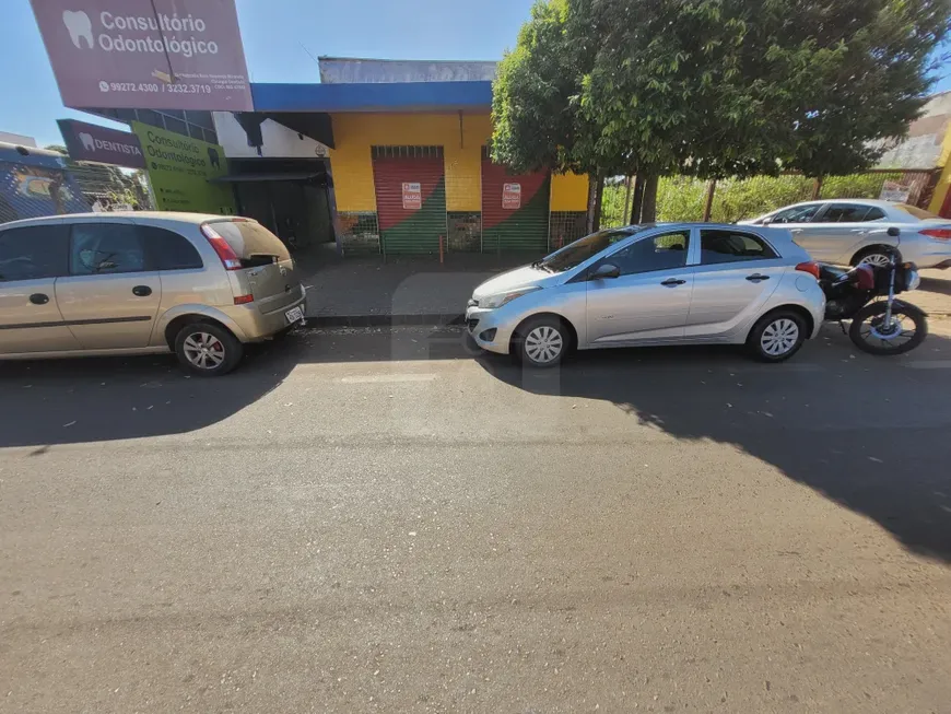 Foto 1 de Ponto Comercial para alugar, 100m² em Morumbi, Uberlândia